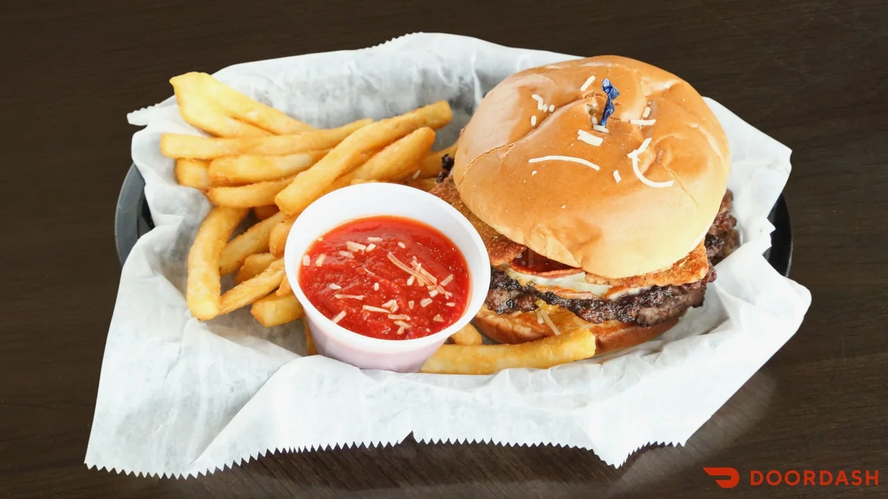 Lunch Smash Burger & Fries